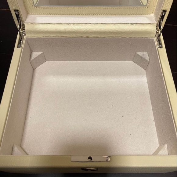 Pottery Barn Storage & Organization Pottery Barn Mckenna Jewelry